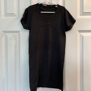 Lulu lemon swiftly tech short sleeve 2.0